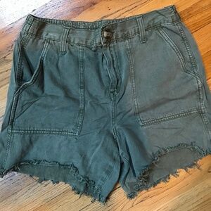 Aerie Olive Green shorts size Small